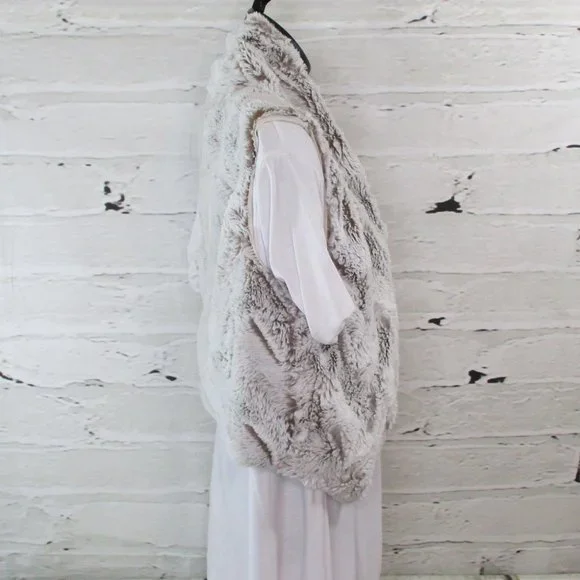 Rare Editions Big Girls Cropped Faux Fur Open Vest - Picture 3 of 8